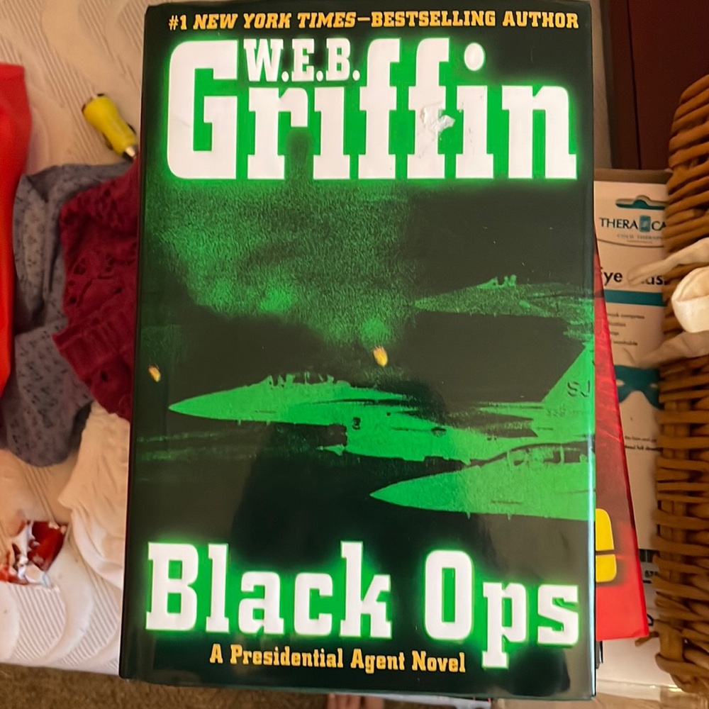 Web griffin black ops a presidential agent novel